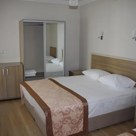 Hotel Ejder 3*